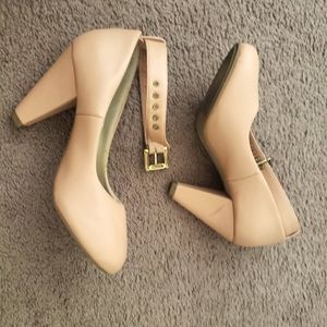 Nude Mary Janes - size 6 - Dafiti (Brazilian Brand)
